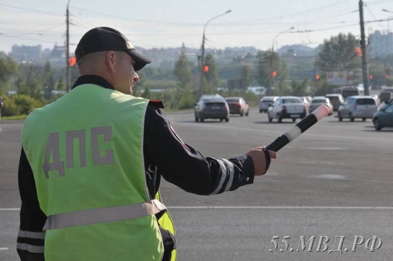 В Омске за одно утро проверили 400 автобусов и маршруток