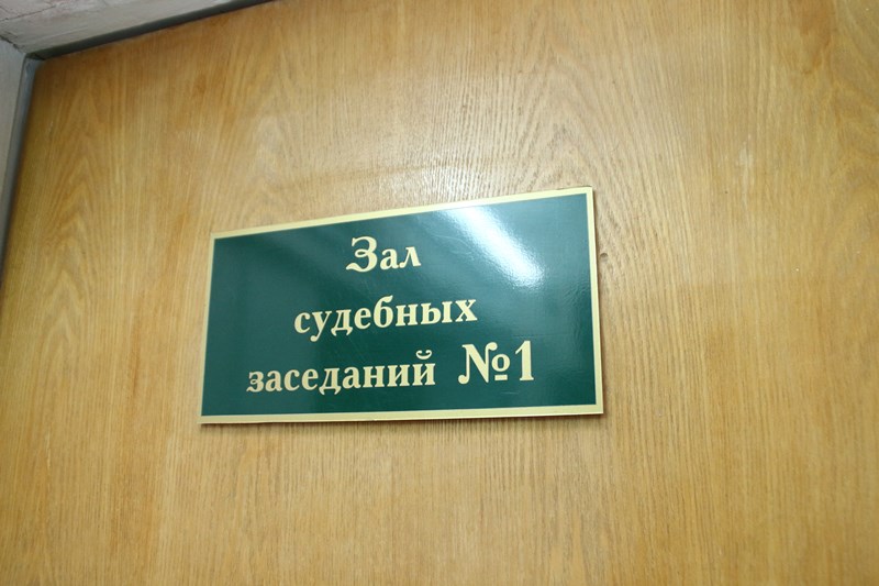 Омич, которого не взяли на «брутальную» работу, получил 30 тысяч