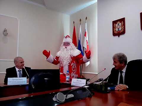 Дед Мороз заверил, что все новогодние торжества пройдут в Омске в срок