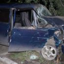 В Омской области пьяный водитель, уходя от погони, протаранил дом